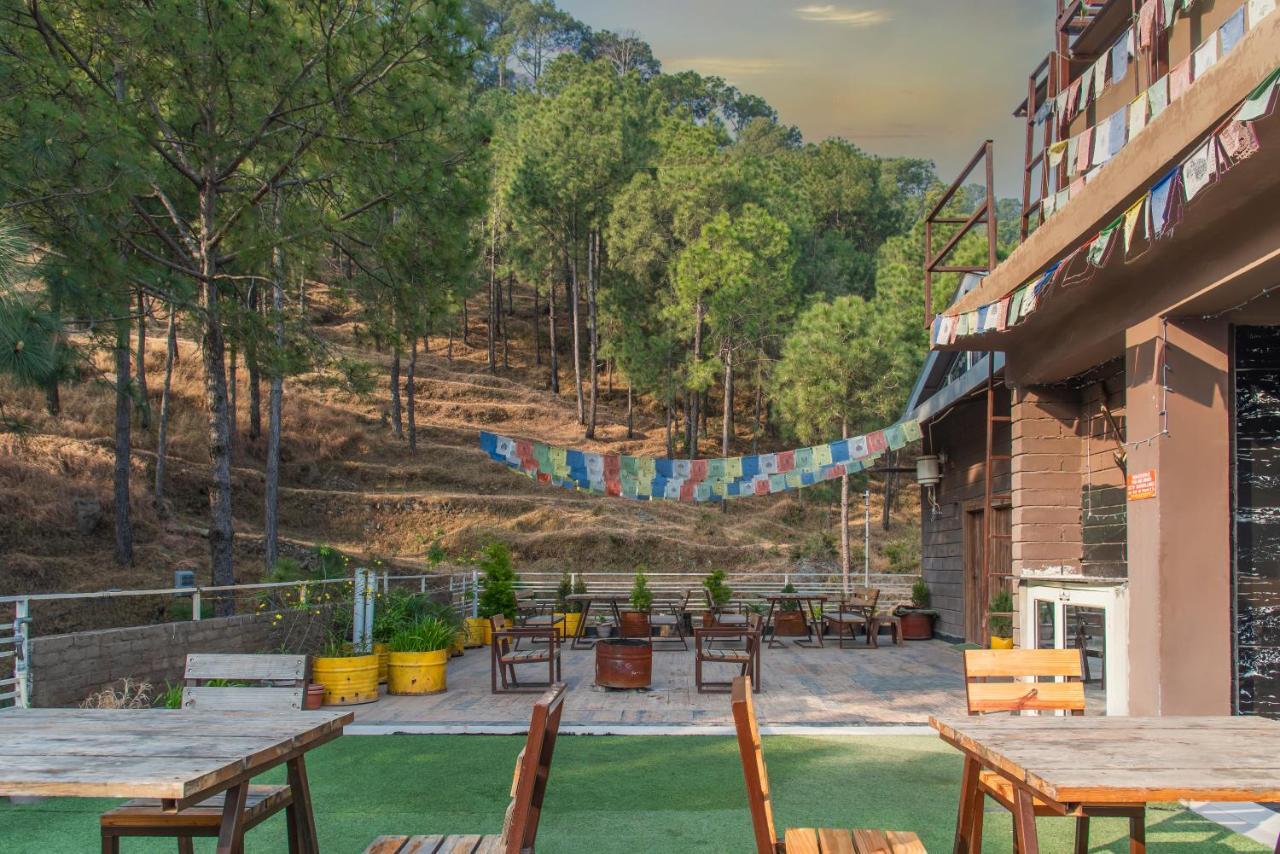 The Hillcrest Paradise Касаулі Екстер'єр фото