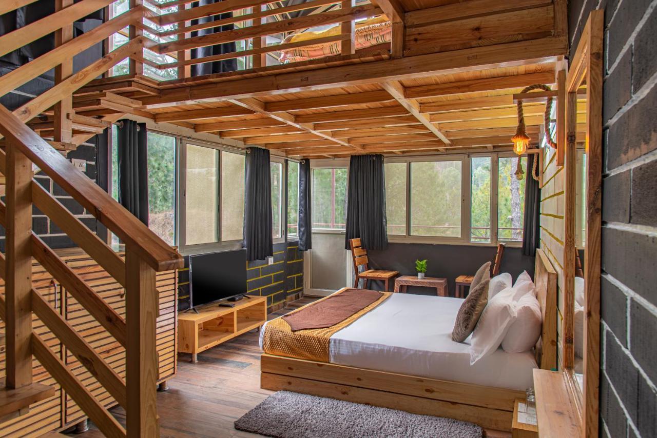 The Hillcrest Paradise Касаулі Екстер'єр фото