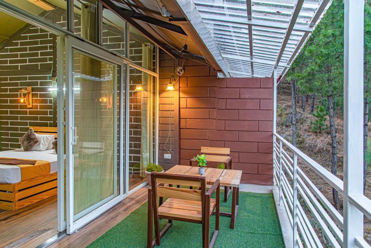 The Hillcrest Paradise Касаулі Екстер'єр фото