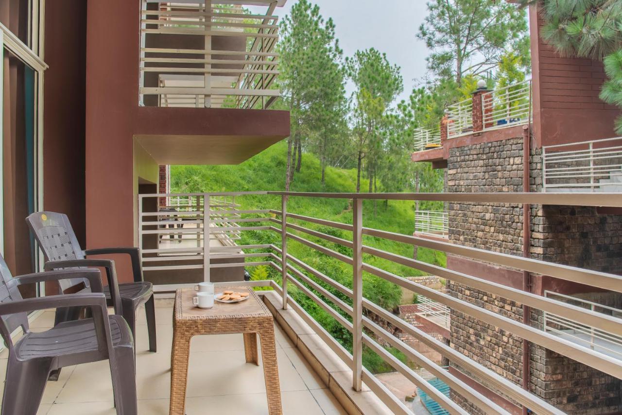 The Hillcrest Paradise Касаулі Екстер'єр фото