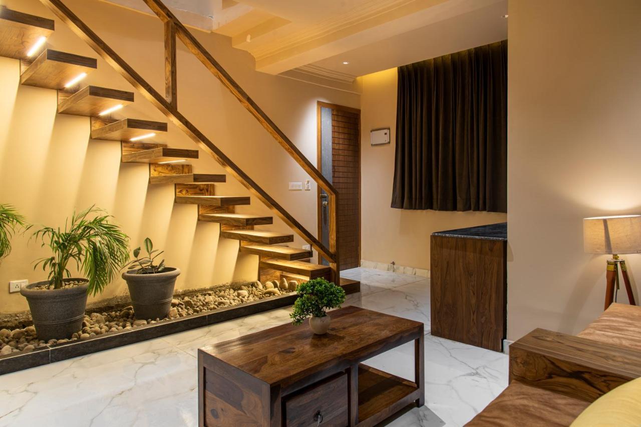 The Hillcrest Paradise Касаулі Екстер'єр фото