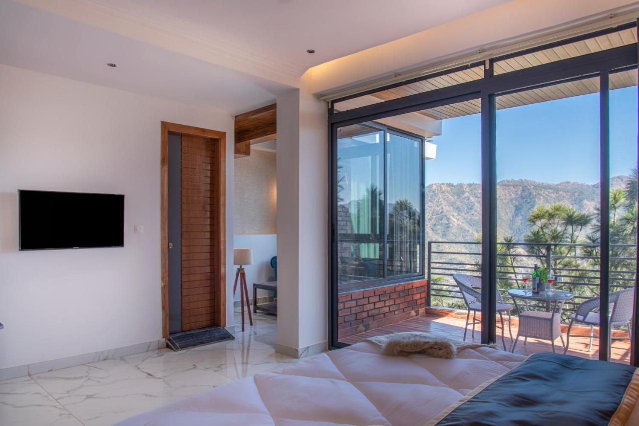The Hillcrest Paradise Касаулі Екстер'єр фото